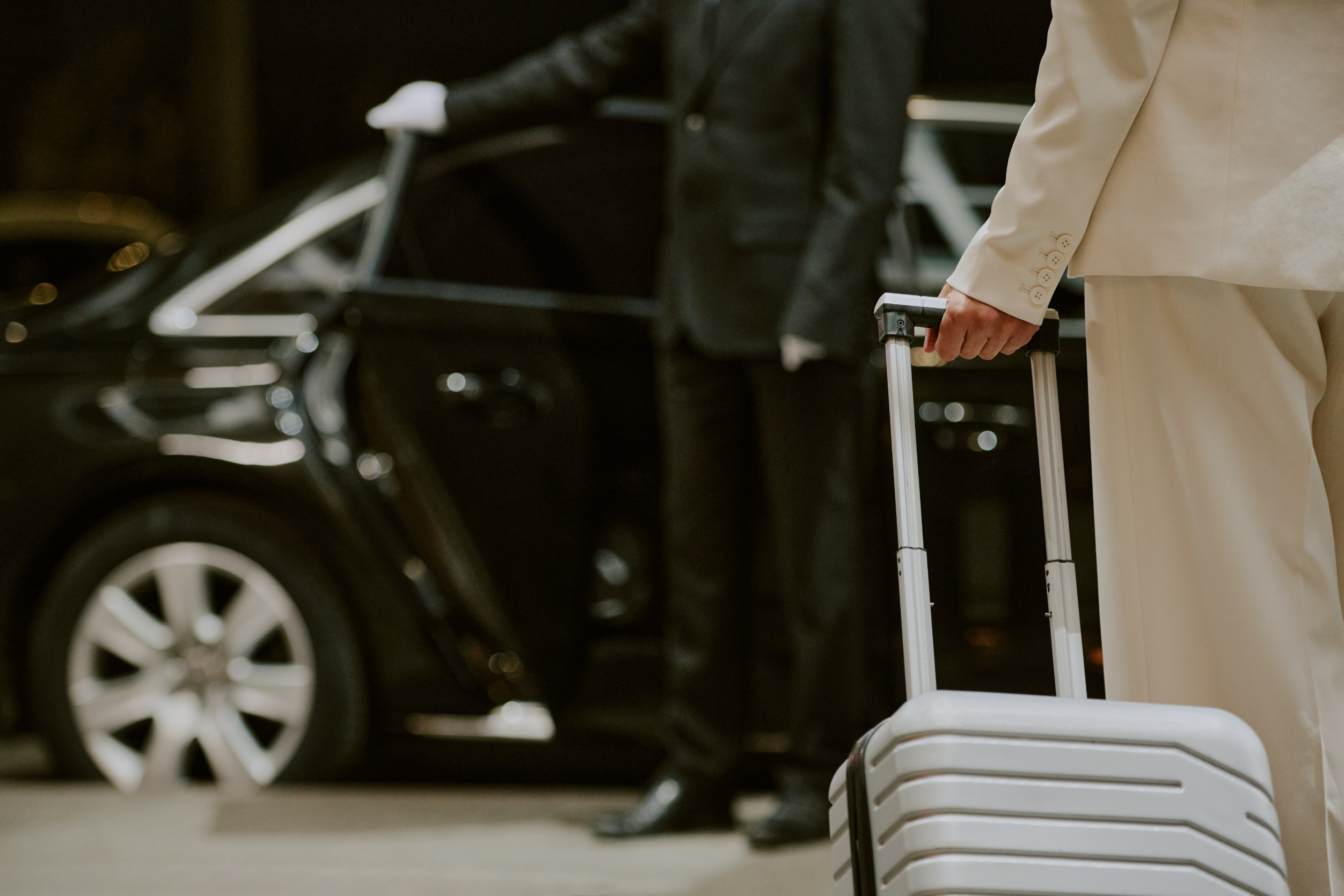 Prywatni kierowcy i concierge na miejscu
